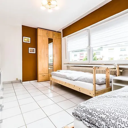 Neufeldweg Apartamento *
